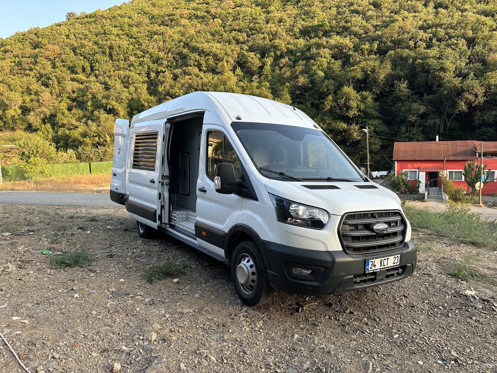 Mobil Jeneratör Van